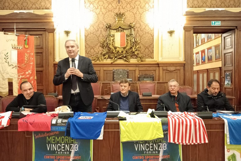 presentato oggi Solidalinsieme memorial Vincenzo Farina il torneo benefico di calcio di Agebeo