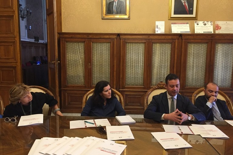 Una nuova storia presentato il festival della legalita