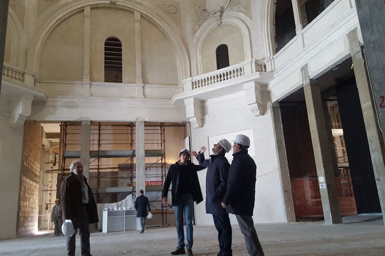 Polo del contemporaneo oggi il sopralluogo nei cantieri del margherita e dellex mercato del pesce