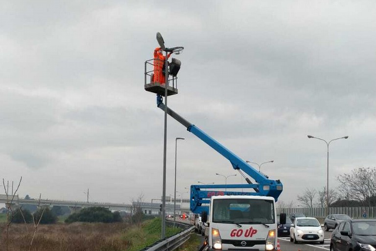 al via oggi i lavori per la nuova illuminazione del secondo stralcio di viale Tatarella