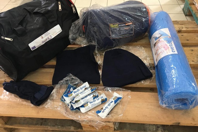 in distribuzione kit per l emergenza freddo a cura dell unita di strada comunale