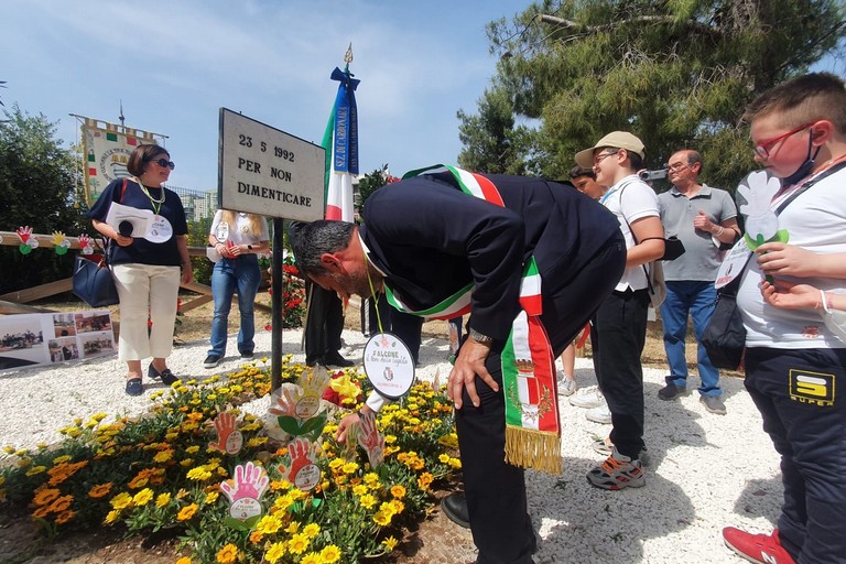 oggi il trentannale della Strage di Capaci il sindaco alla cerimonia in via Rocco di Cillo