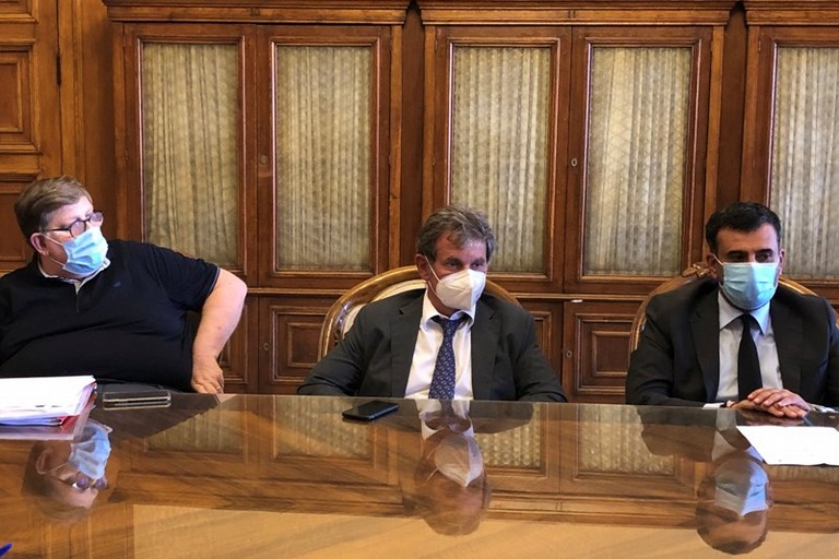 presentato lavviso pubblico per progetti utili alla collettivita che coinvolgano i percettori di reddito di cittadinanza