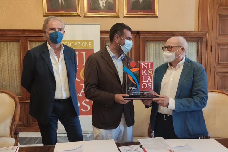 presentata la sesta edizione del Premio Nikolaos dello sport