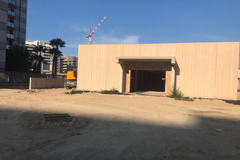 sopralluogo nel nuovo mercato di via Amendola con operatori del mercato di via Nizza