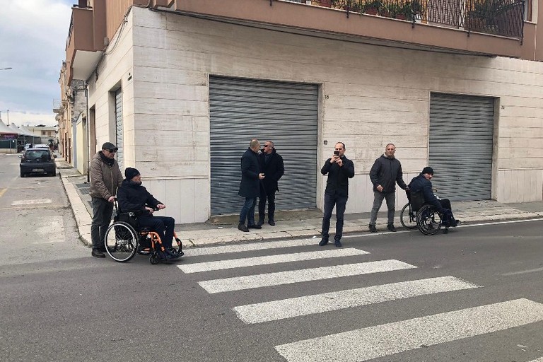 eliminazione barriere architettoniche a Ceglie sopralluogo di Galasso