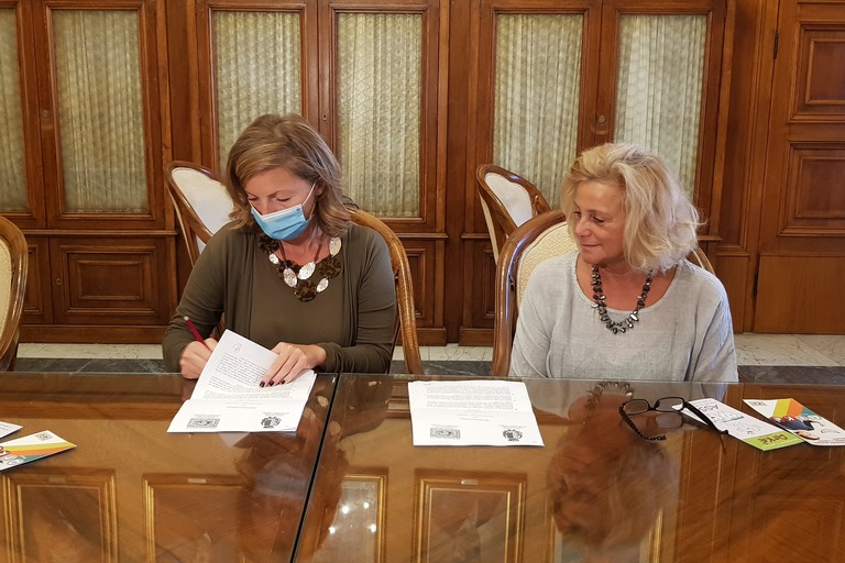 cure dentisitiche gratuite per minori ospiti dei centri del Welfare siglata lintesa con lassociazione Arch