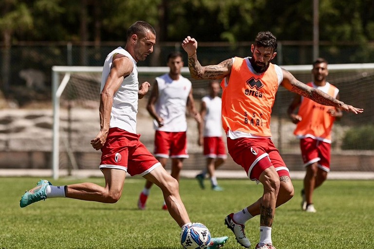 SSC Bari - Sgarbi e Matino in allenamento