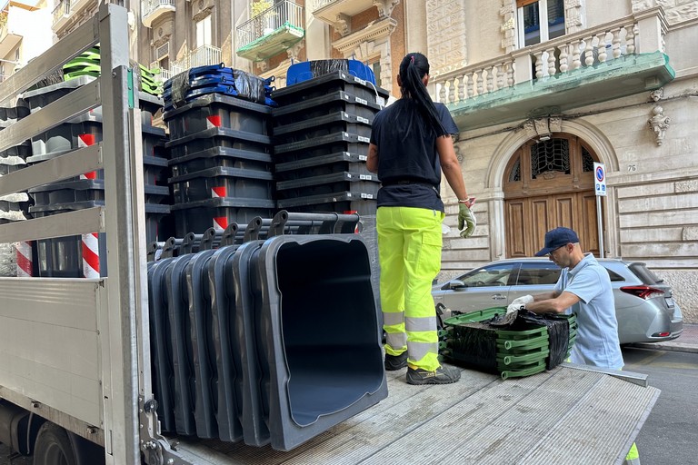 Porta a porta per le "UND food" a Bari. Al via distribuzione kit