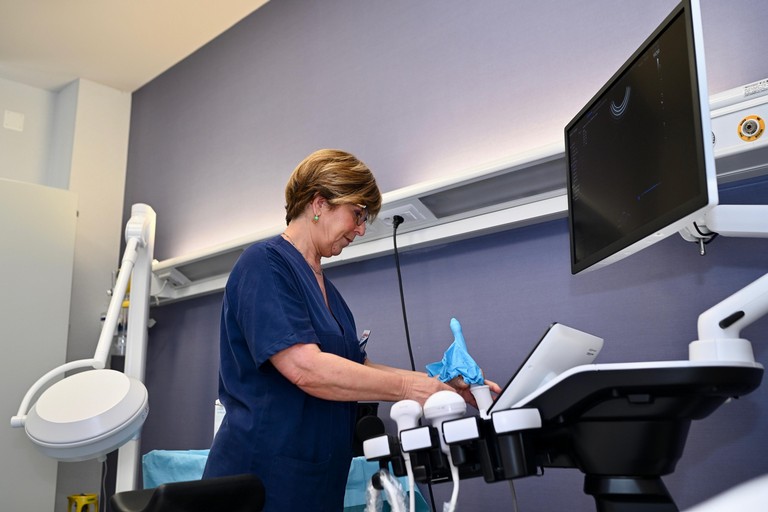 Esami clinici. <span>Foto ASL Bari </span>