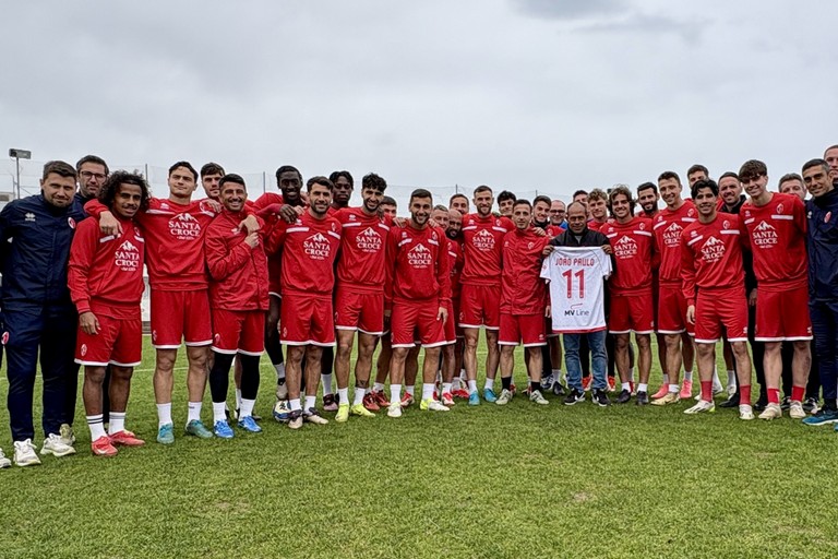 Joao Paulo con la squadra del Bari