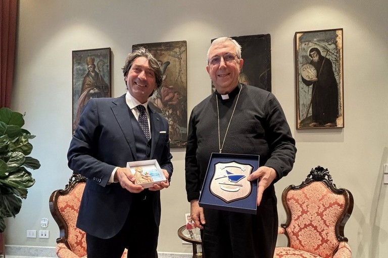 Mastro e mons. Satriano