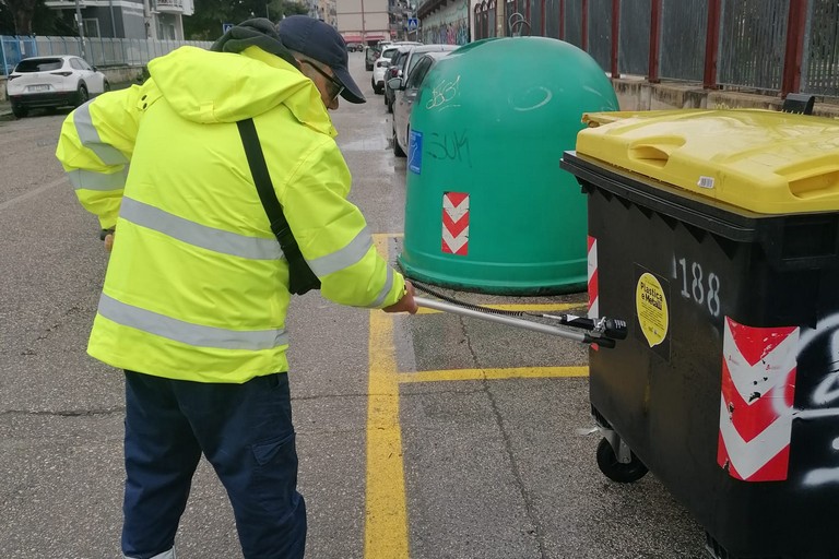 Controlli Amiu nelle aree ospedaliere