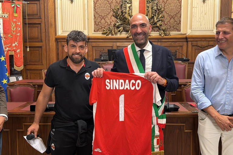 Ideale Bari ricevuto a Palazzo di Città. <span>Foto Staff sindaco </span>