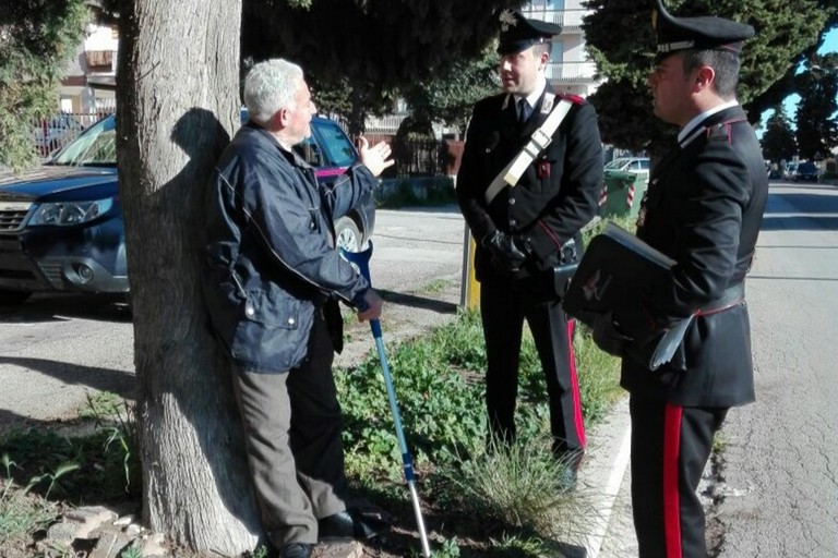 anziano carabinieri