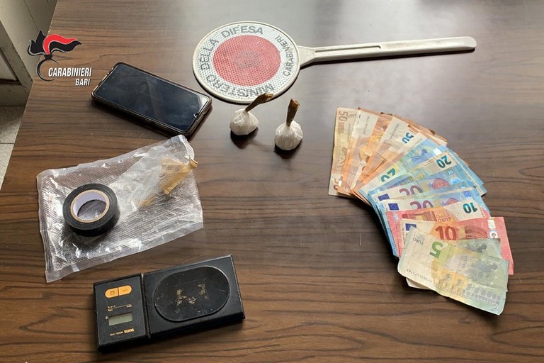 arresto droga acquaviva