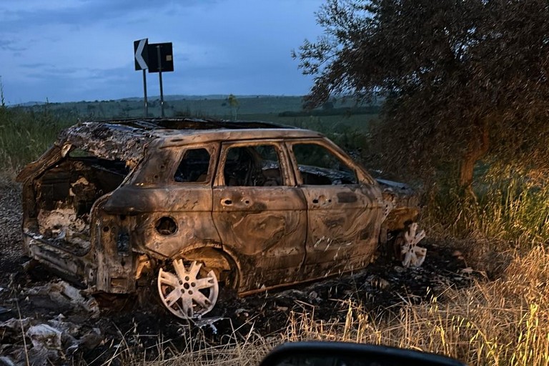 Recuperate due auto e un furgone. Una era stata rubata a Bari