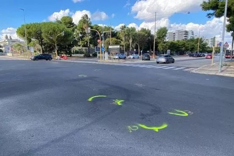 L'incrocio tra via Caldarola e via Toscanini