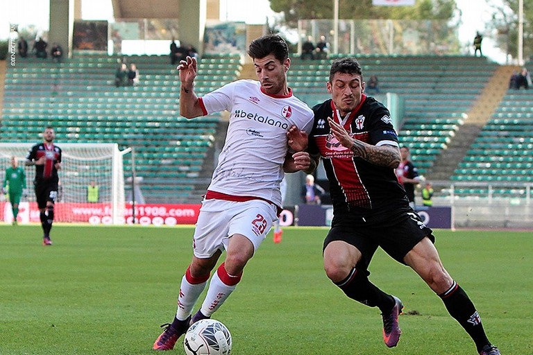 Sabelli in azione lo scorso anno. <span>Foto FC Pro Vercelli</span>