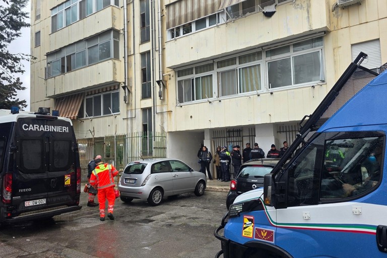 A Japigia sgomberati i Lafirenze da un alloggio popolare dell'Arca