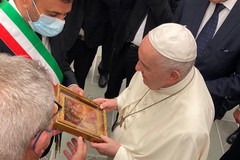 Bari, il sindaco Decaro incontra Papa Francesco: "Emozione fortissima"