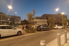 A S.Spirito il festival del parcheggio selvaggio sul lungomare Cristoforo Colombo