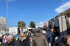 Mercato settimanale nel park&ride: sopralluogo dell'assessore Petruzzelli