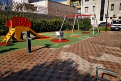Pulizia spazi ludici e aree attrezzate a Bari: proseguono gli interventi per la salubrità dei luoghi pubblici