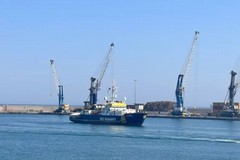 Sbarcati a Bari 103 migranti soccorsi domenica scorsa nel Mediterraneo