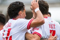 Il Bari vince ancora al San Nicola: piegato per 2-0 il Giugliano