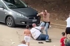 Rissa fuori dal San Nicola a Bari, tre arresti. Uno è il padre del bimbo in lacrime