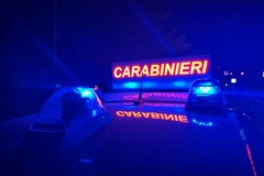 Si arrampicano sulla tubatura del gas per rubare in casa: due arresti a Bari