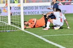 Il Bari sprofonda, 4-1 del Cosenza al Marulla. Biancorossi terzultimi
