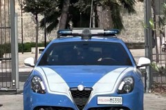 Picchiato con calci e pugni da due coetanei: denunciato 14enne