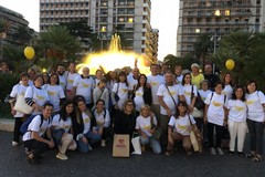 Oncologia pediatrica, a Bari la fontana di piazza Moro si illumina di color oro