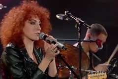 Gabriella Martinelli porta la Puglia a Sanremo, il dramma di Taranto non convince la giuria