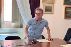 Minacce e aggressione al sindaco di Cellamare, Vurchio: «Non cedere a tali atteggiamenti»