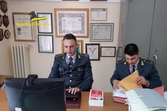 Fatture false, scoperto sodalizio criminale tra Bari e Bitonto. Quattro arresti