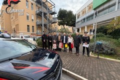 I Carabinieri donano materiale del ludico-didattico ai bambini del Policlinico di Bari