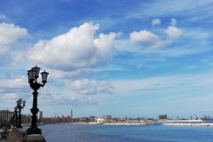 Estate da record per Bari, oltre 400mila i turisti in transito: +55% sul 2019