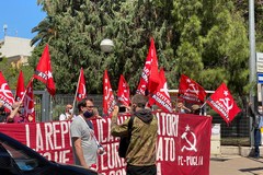 Bari, anche il partito comunista protesta:"Serve uscire dalla gabbia europea"