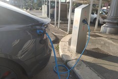 Bari sempre più green, arrivano 42 nuove collonine di ricarica auto elettriche