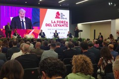 Il presidente Emiliano in Fiera: «La Puglia ha fatto passi avanti, ma è tanto il lavoro da fare ancora»