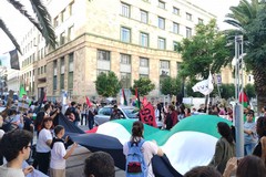 Bari al fianco della Palestina, in piazza Battisti la manifestazione di studenti e società civile