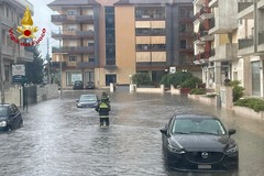 Il maltempo è arrivato a Bari e provincia, disagi al traffico ferroviario