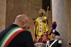 San Nicola per le strade di Bari Vecchia ed accensione Albero di Natale - LE FOTO