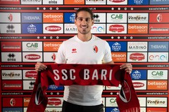 Ufficiale: Nikolaou al Bari