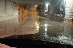 Pioggia a Bari, sottopasso di via Buozzi allagato