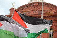 Bari manifesta per Gaza e per la Flotilla: lo sciopero generale parte da Molo San Nicola - FOTO