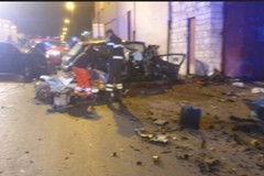 Bari, incidente frontale in via Napoli: muore un 35enne